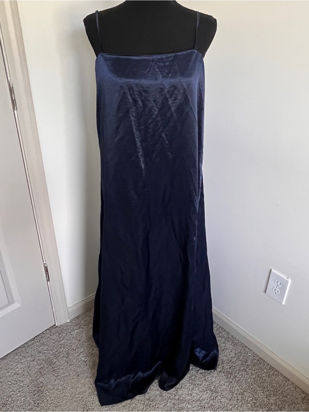 Abercrombie & Fitch Strapless Trapeze Maxi Dress Satin Elegant Minimalist Sz XL - Picture 2 of 8